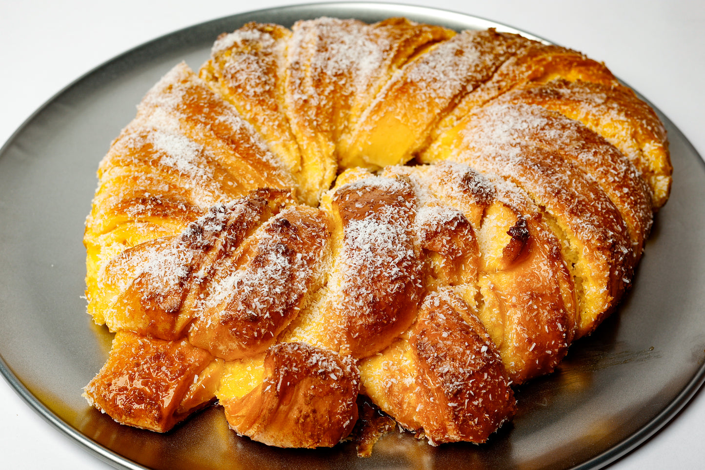 Coconut Sweetbread Ring | Rosca de Coco